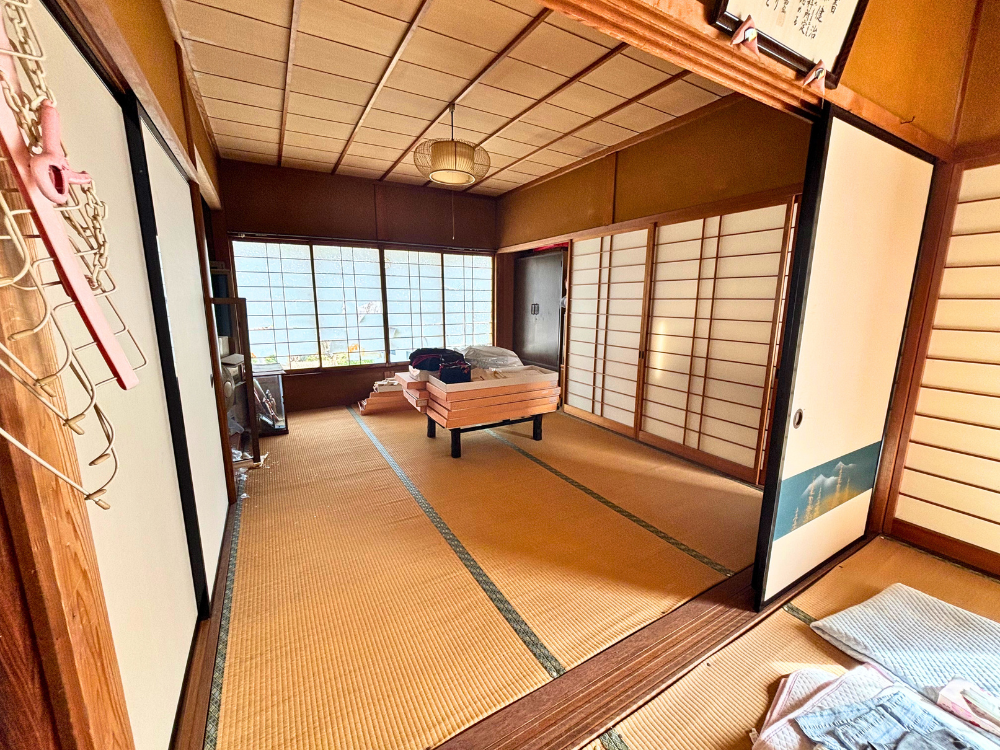 中野町中古住宅2階